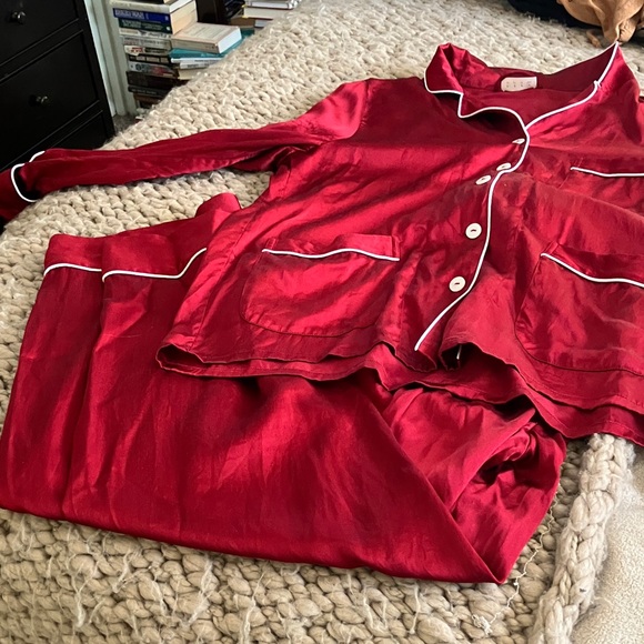 LILYSILK Women's Red PJ Set, (Small) - Picture 7 of 7